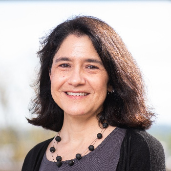 Bárbara M. Brizuela